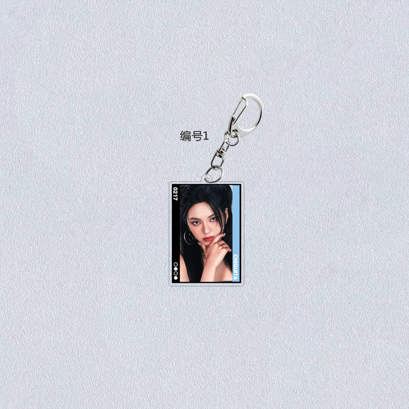 BABYMONSTER สินค้า RAMI RAMI AHYEON AHYEON DRIP พวงกุญแจอะคริลิค 1083