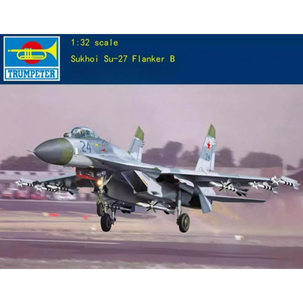 Trumpeter 02224 1/32 Sukhoi Su-27 Flanker B Model kit
