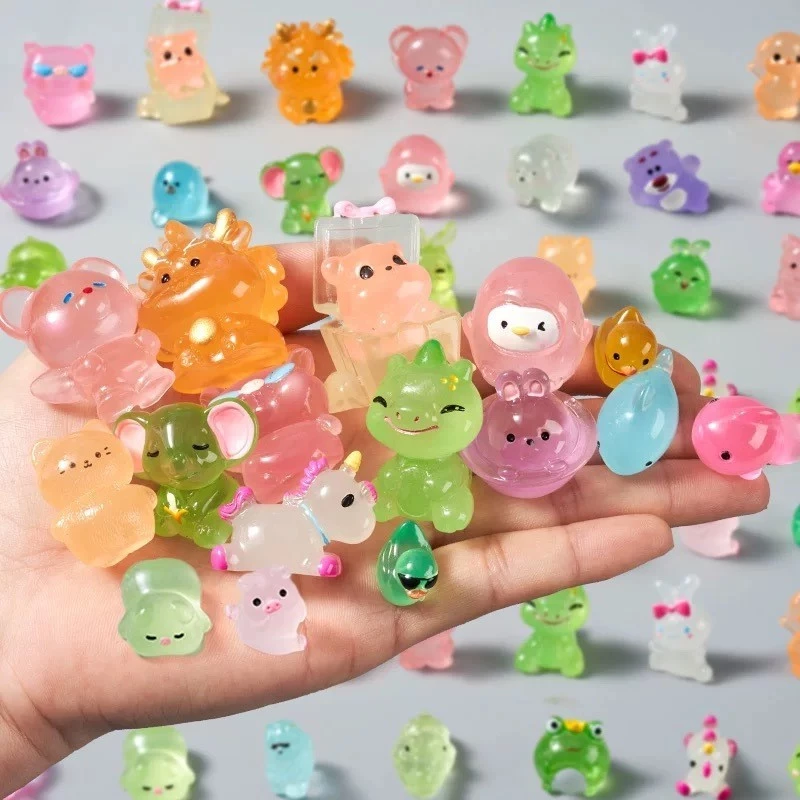 GeeToy 20 ชิ้น แบบสุ่ม สัตว์น่ารักเซอร์ไพรส์! ของเล่นถุงปริศนา ตัวเล็กเรืองแสงได้ น่ารักสะสมได้ thumbnail 6