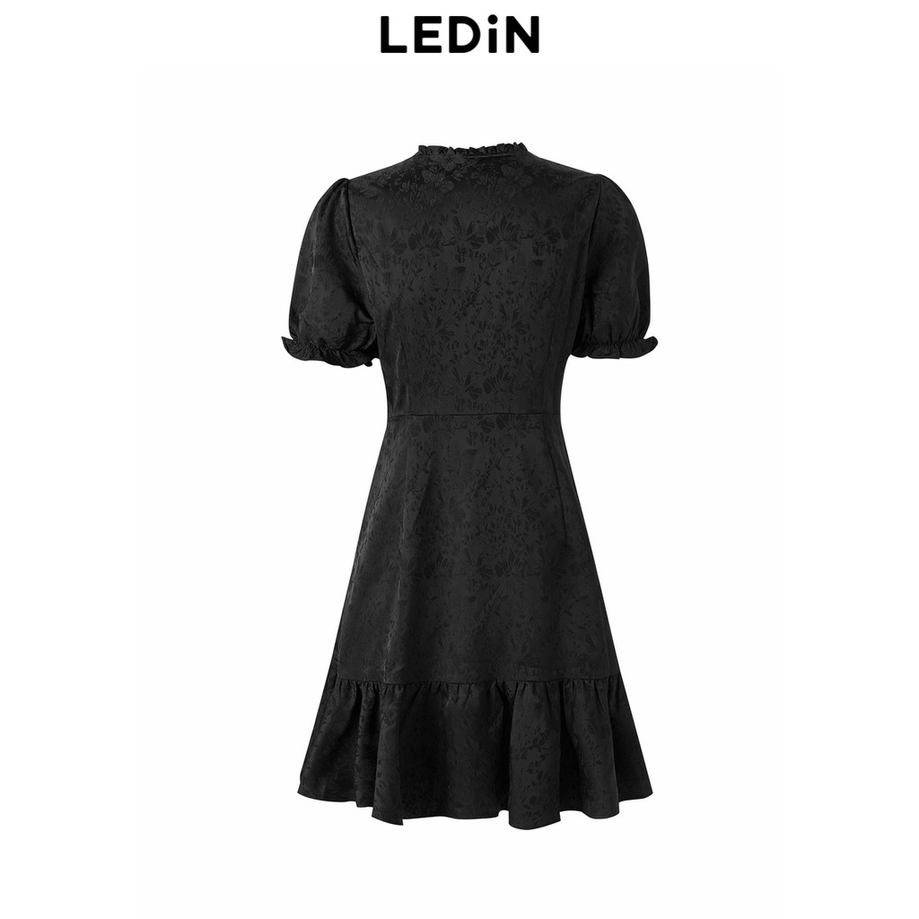 เสื้อผู้ชายแบบใหม่ Le Ding สไตล์เชอร์รี่ตัด กรอบคอเหลี่ยมสำหรับซัมเมอร์ รหัส:C2FAD2402