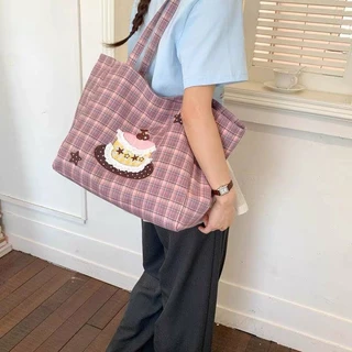 กระเป๋าสะพายข้าง ลายน่ารักมีให้เลือกหลายลาย ไม่มีซิป แฟชั่นมาใหม่ พร้อมส่งจากไทย