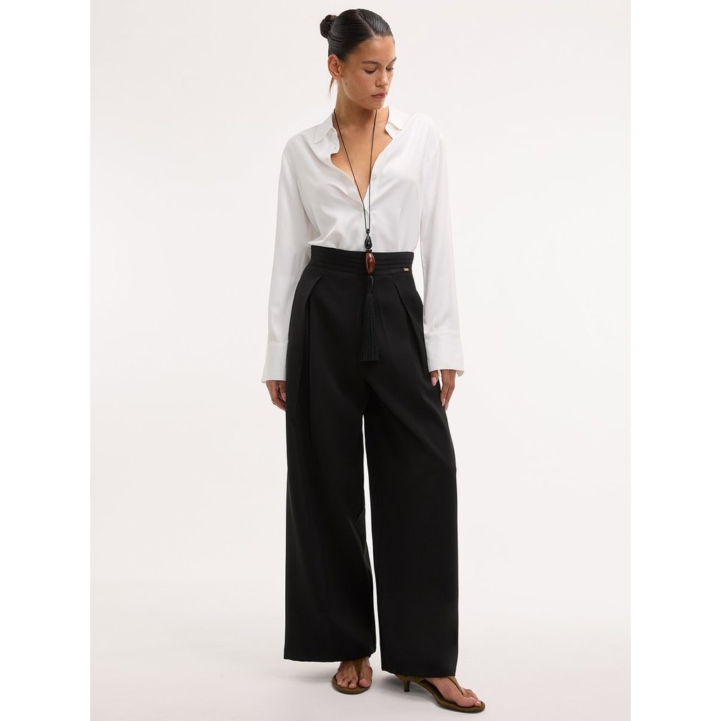 [Pomelo] กางเกงขายาวเอวสูงจับจีบพลีท / Pleated High Waist Wide Leg Pants