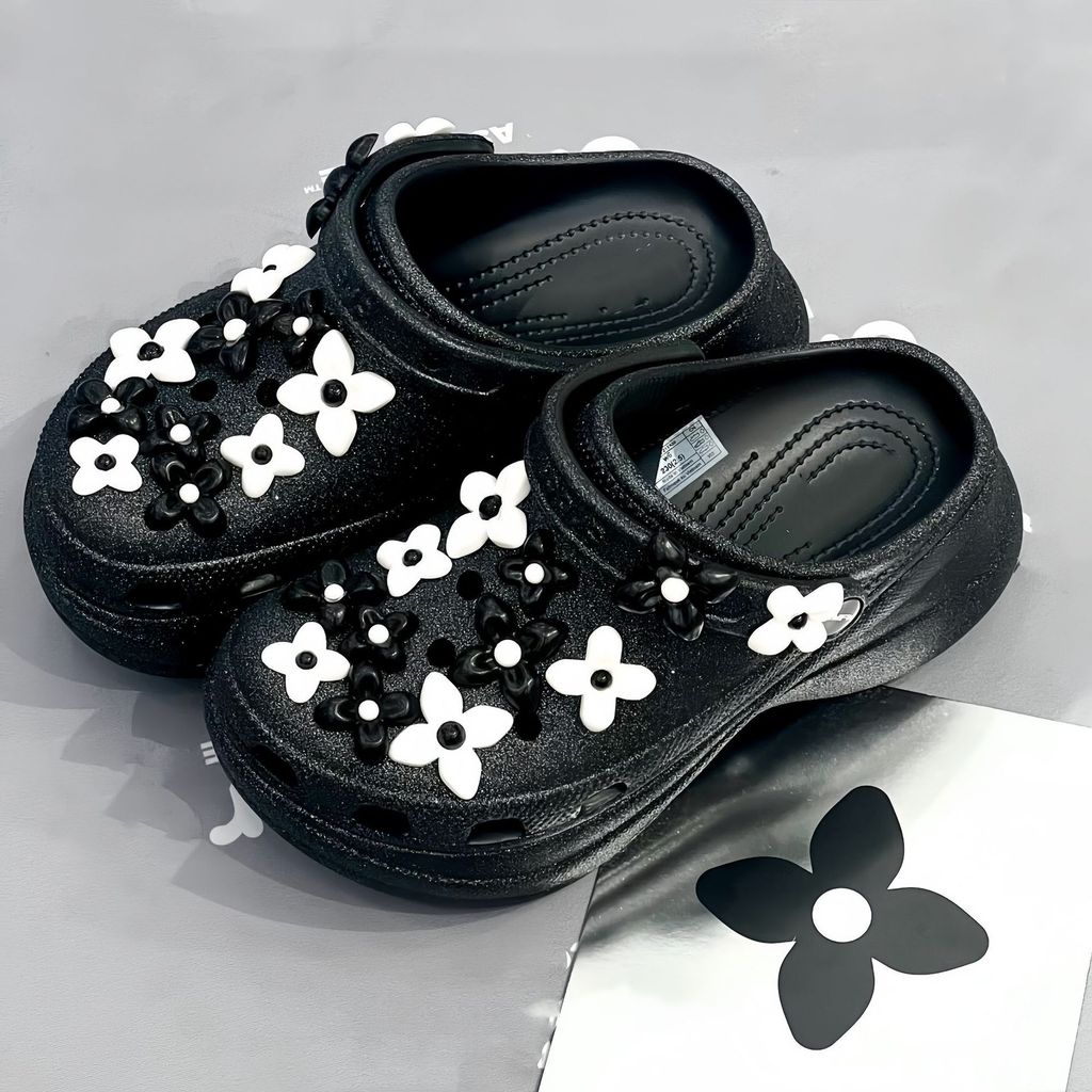 SMFK Joint Cooperation Series Little Whale Holeรองเท้าฤดูร้อนหนาSoled Casual Lazyรองเท้าแตะรองเท้าแต