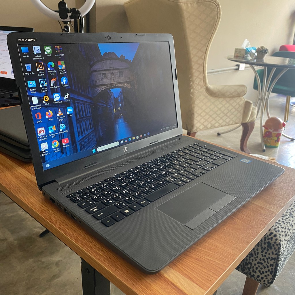 HP 250 G7 มือสอง สภาพสวย พร้อมใช้งาน   Core i5 Gen 8 | RAM 8GB | SSD 256GB | จอ 15.6 นิ้ว  เก็บเงินป