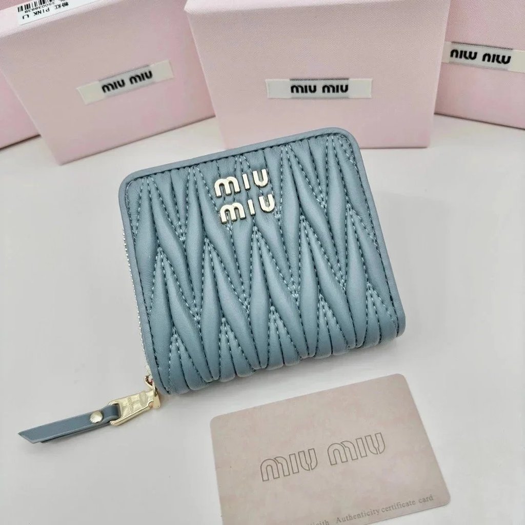 New Style Shipping/miu miu/Miu Flip Zipper Short Coin Purse Multi-card Wallet Card Holder
