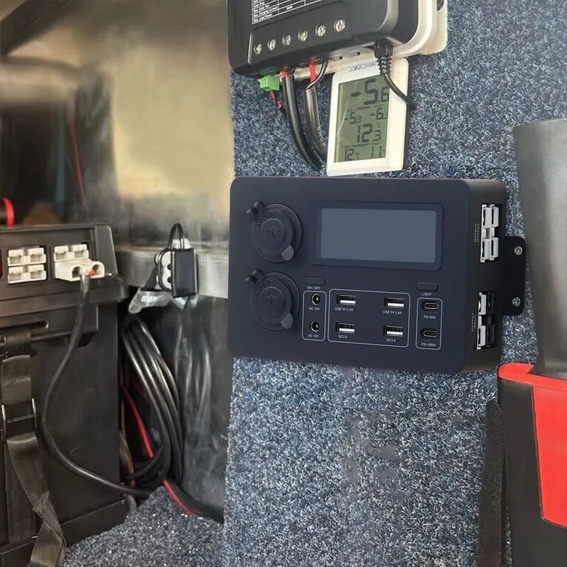OVGM Mini Power Box Power Socket Box Socket Box Portable Control Hub สําหรับ RVs SUV เรือยอชท์รถยนต์