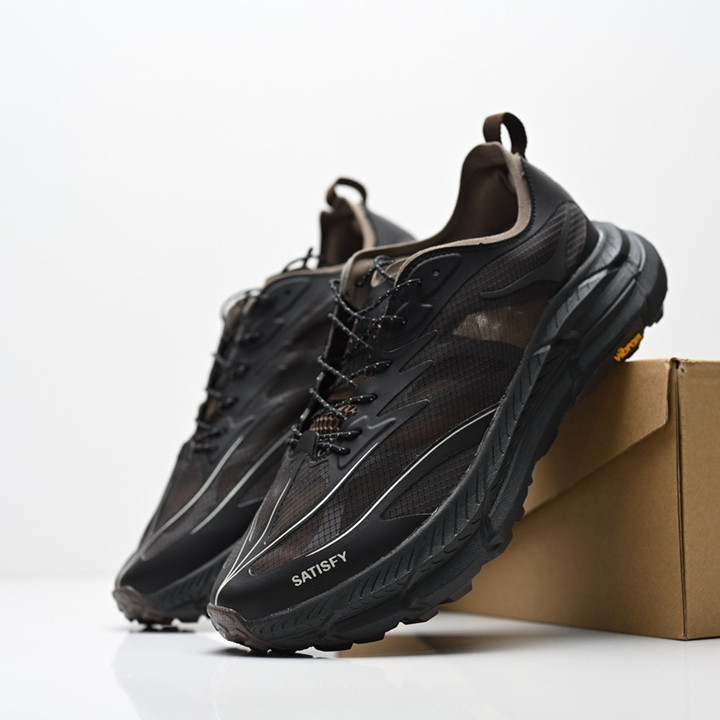 SATISFY & Hoka One One Mafate Speed 4 Lite ผู้ชายและผู้หญิง通用透气跑鞋 M7YO