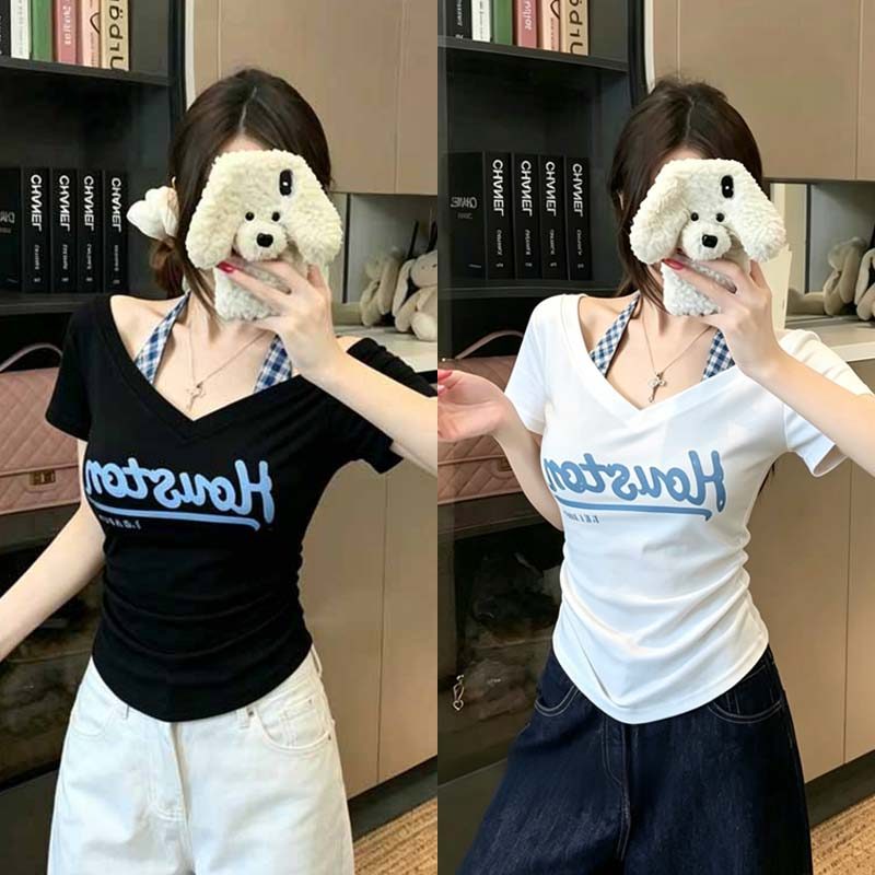 Yoka เสื้อเชิ้ตคอวีทรงสั้น แบบคล้องคอ สไตล์เกาหลี สำหรับสาวร้อน รุ่นใหม่ปี 2026 เสื้อทีเซ็กซี่สั้น สำหรับผู้หญิง