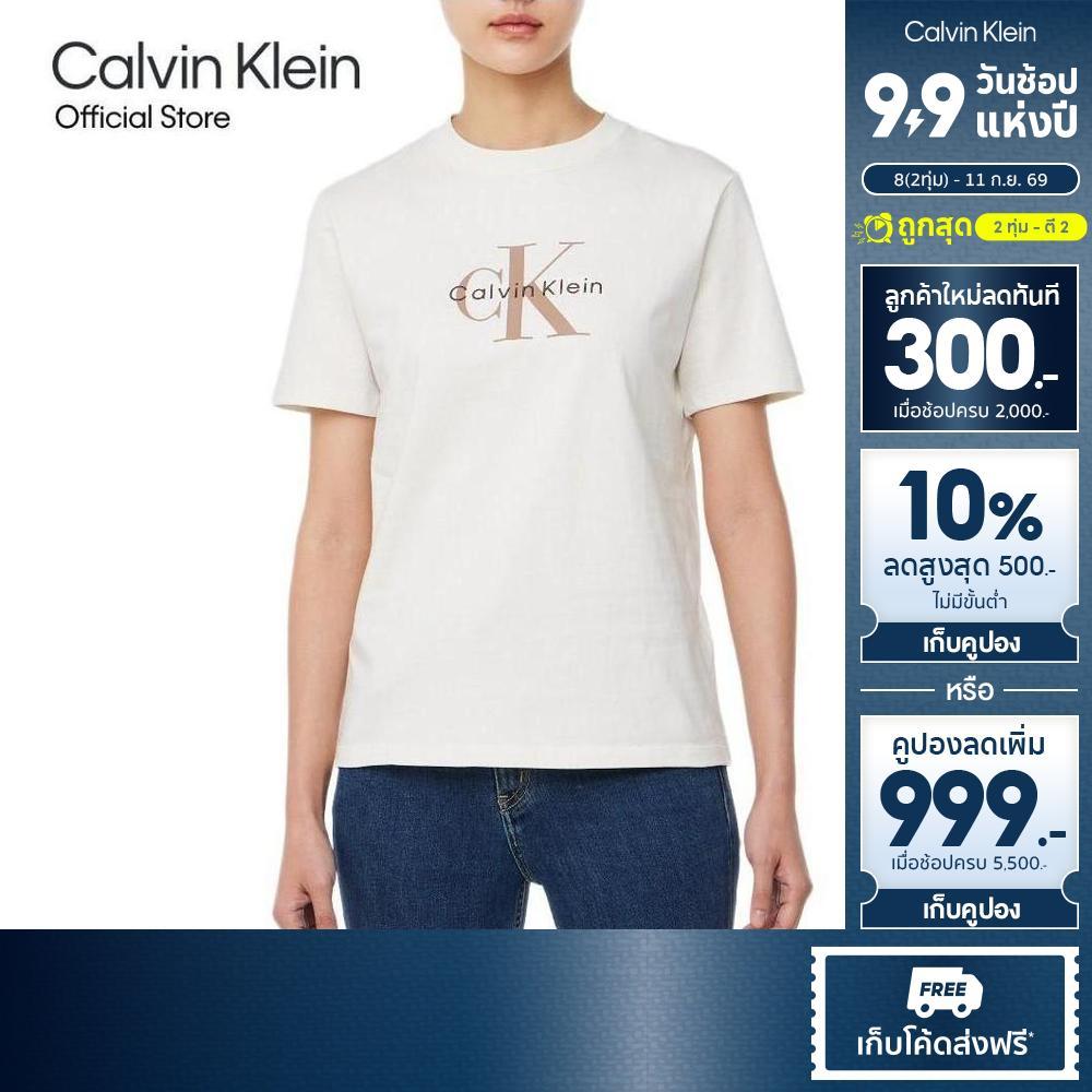 CALVIN KLEIN เสื้อยืดคอกลมแขนสั้นผู้หญิง Monogram Logo ทรง Regular รุ่น 47B865G YAS - สี Off White