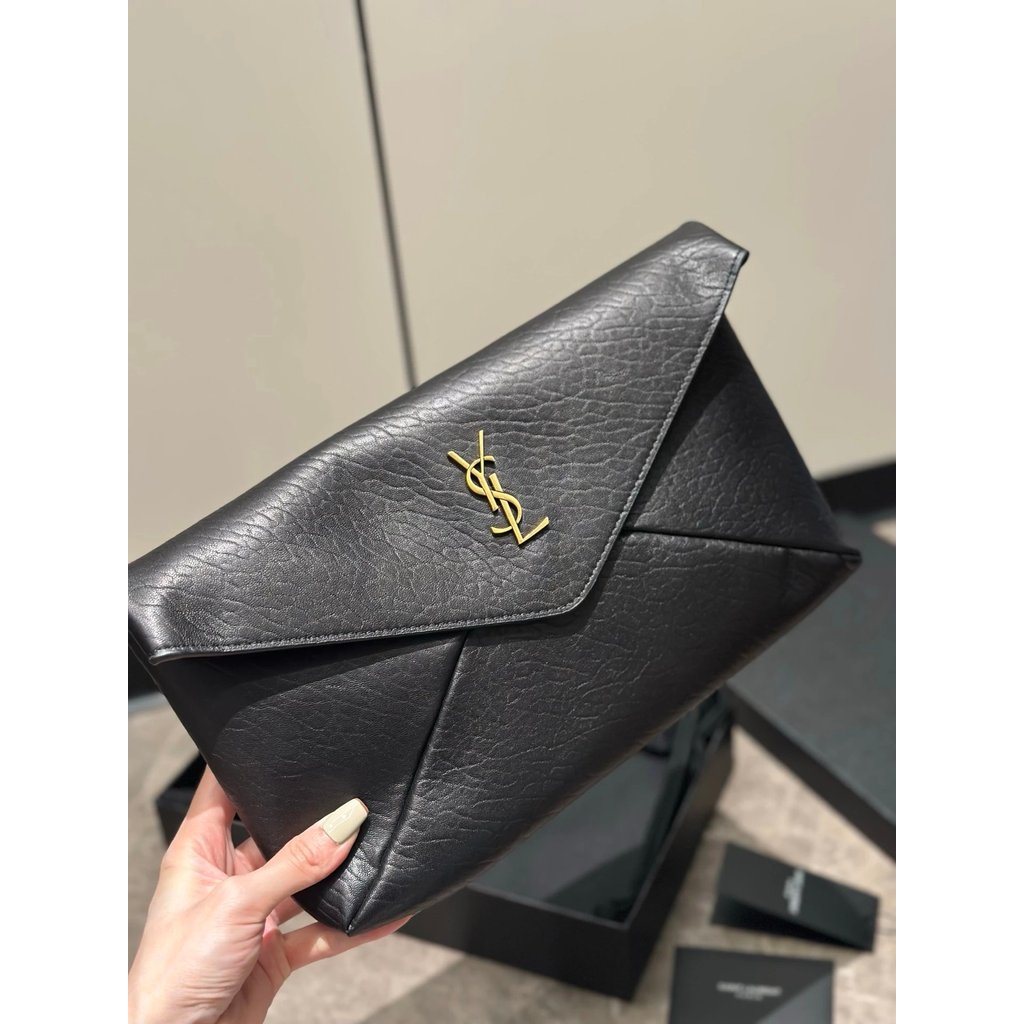YSL Le Cassandre Hand Hold High-End Feel Hand ysl หญิง ysl ซอง ysl กระเป๋าซองจดหมาย ysl มือ ysl