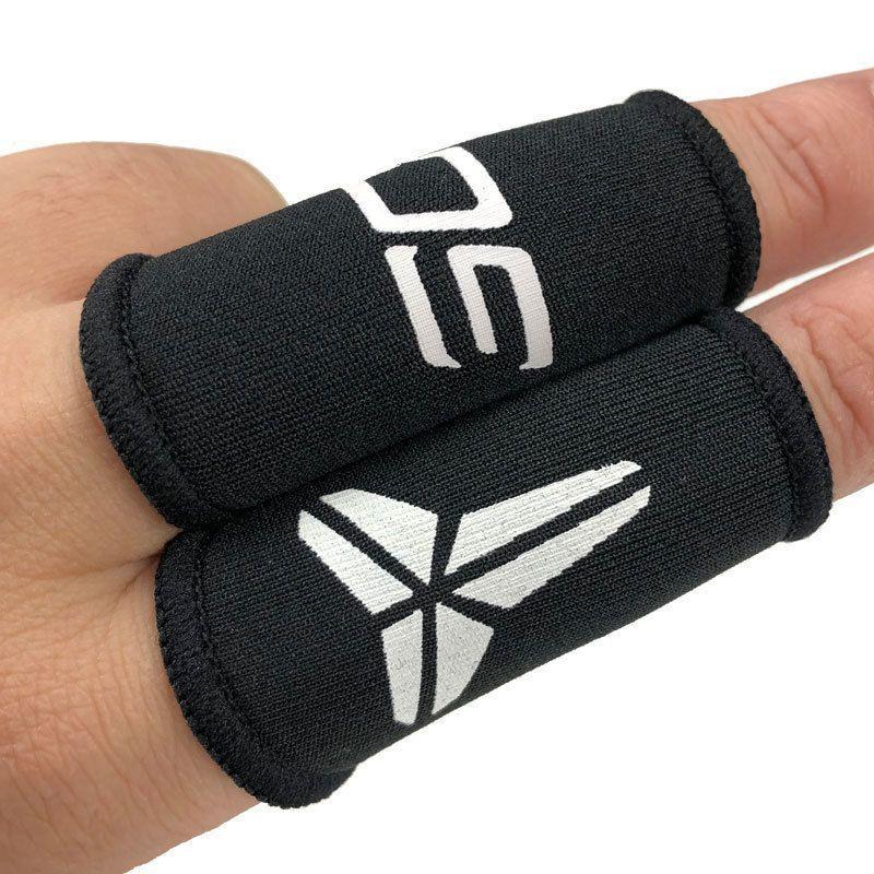 [มาใหม่] Kobe Basketball Finger Guard James Finger Guard Big Small Thumb Basketball Equipment Volley