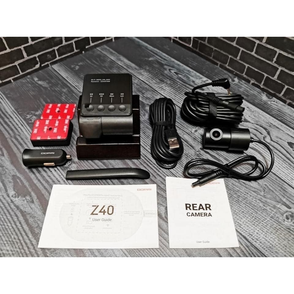 DDpai Z40 dash cam บันทึกช่วงเวลาด้านหน้าและด้านหลังทั้งหมด