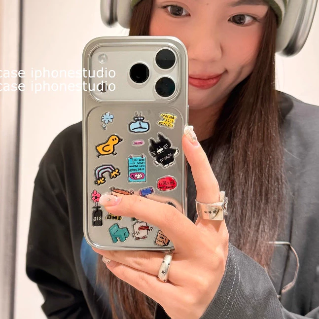 Huiwanju การ์ตูนสัตว์เล็กสติกเกอร์สําหรับ iPhone17promax โทรศัพท์มือถือกรณี ip16pro ใหม่ 15 หญิง 14pro creative 15pro anti-drop โทรศัพท์มือถือกรณี