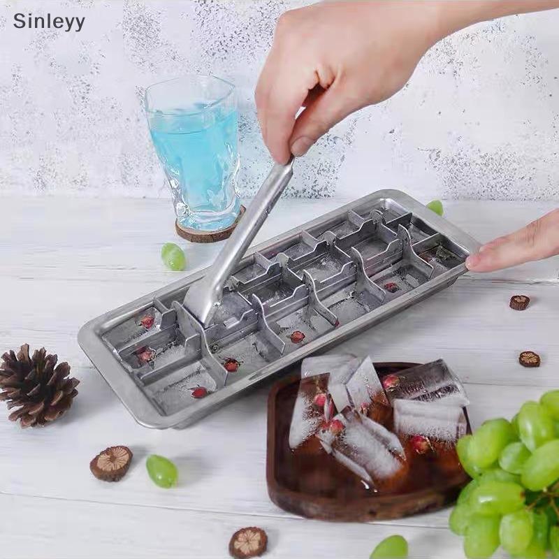 NLE สแตนเลสถาดน้ําแข็ง 18 ช่องที่ถอดออกได้ ICE CUBE Maker ตู้แช่แข็งสแควร์ ICE CUBE แม่พิมพ์สําหรับนมและเครื่องดื่ม Cooling N