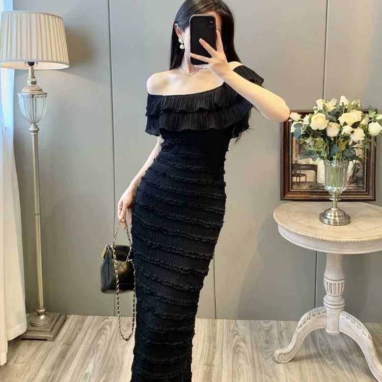 H เดิมแท้ลูกไม้สไตล์ใหม่อารมณ์เอวแคบ Slimmer ดู One-Line คอชุดผู้หญิง#H原版正品蕾丝新款气质收腰显瘦一字领女味连衣裙7/21