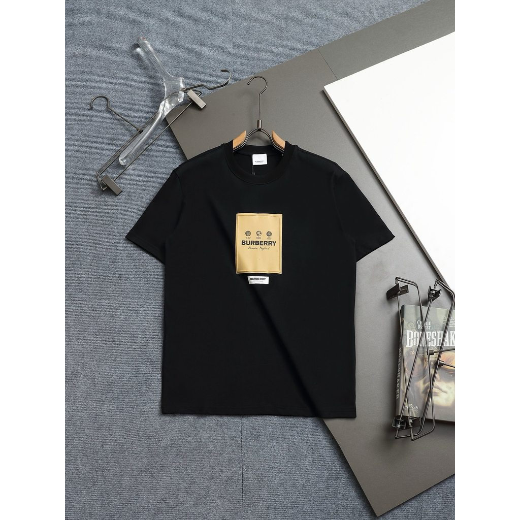 Burberry/Burberry/6XL2026 คลาสสิกรอบคอแขนสั้นเสื้อยืดผู้ชายผู้หญิงสไตล์เกลียวสไตล์ใหม่Bottomingเสื้อ