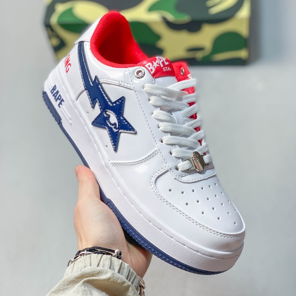 BAPE x KIDSUPER STUDIOS รองเท้าผ้าใบสีจับคู่ Street สวมใส่รองเท้าผ้าใบรองเท้าลําลองเหมาะสําหรับผู้ชา