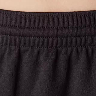 Decathlon Kids' Football Shorts Essential กางเกงขาสั้นใส่เล่นฟุตบอลสำหรับเด็ก รุ่น Essential - Black