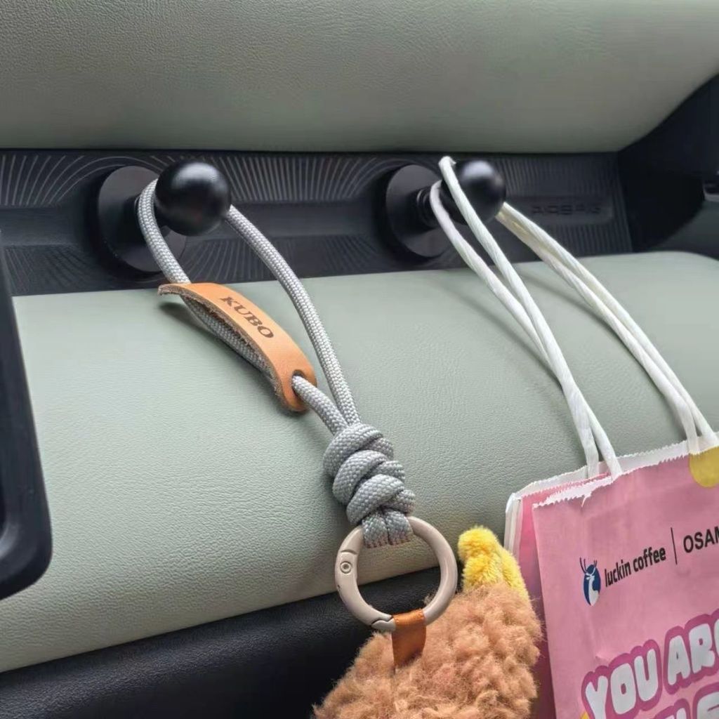 เหมาะสําหรับ Chery Q EV รถ 1/4 ตะขอเกลียวรถ Dashboard Hook qq3 Hook qq3 ตกแต่ง
