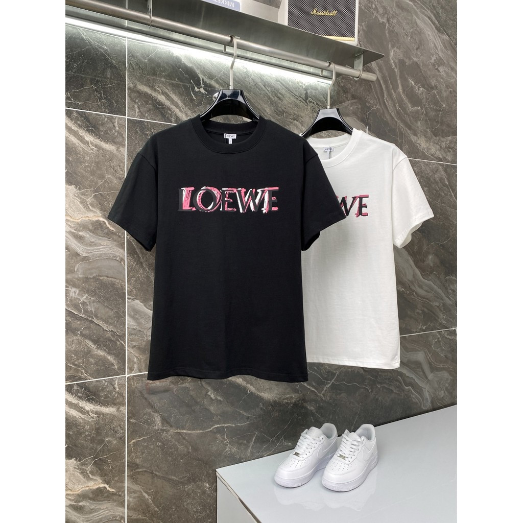 2026/Loewe tee/Loewe เสื้อยืดผู้ชายผู้หญิงเสื้อยืดพิมพ์แขนสั้น Punk Casual Top TDWC