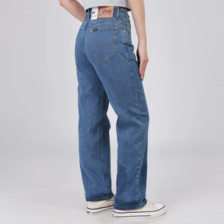 LEE กางเกงยีนส์ผู้หญิง เอวสูง ทรงกระบอก Kara รุ่น LE S126WKARF10 สียีนส์กลาง