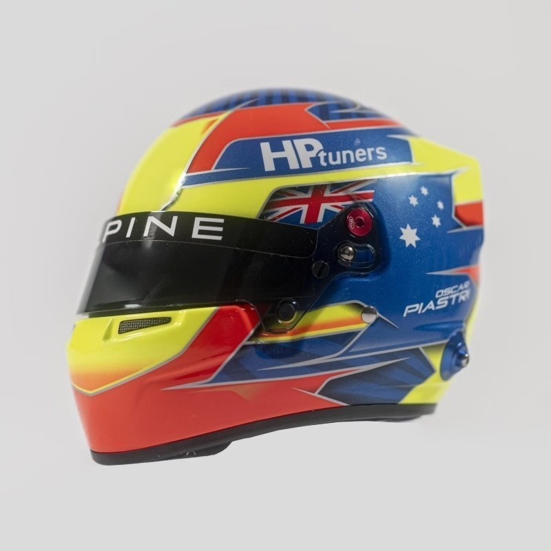หมวกกันน็อค F1 รุ่น 1: 2 BELL Piantre 2021 หมวกกันน็อค Piantre F2 Championship Prema Racing Piantre 