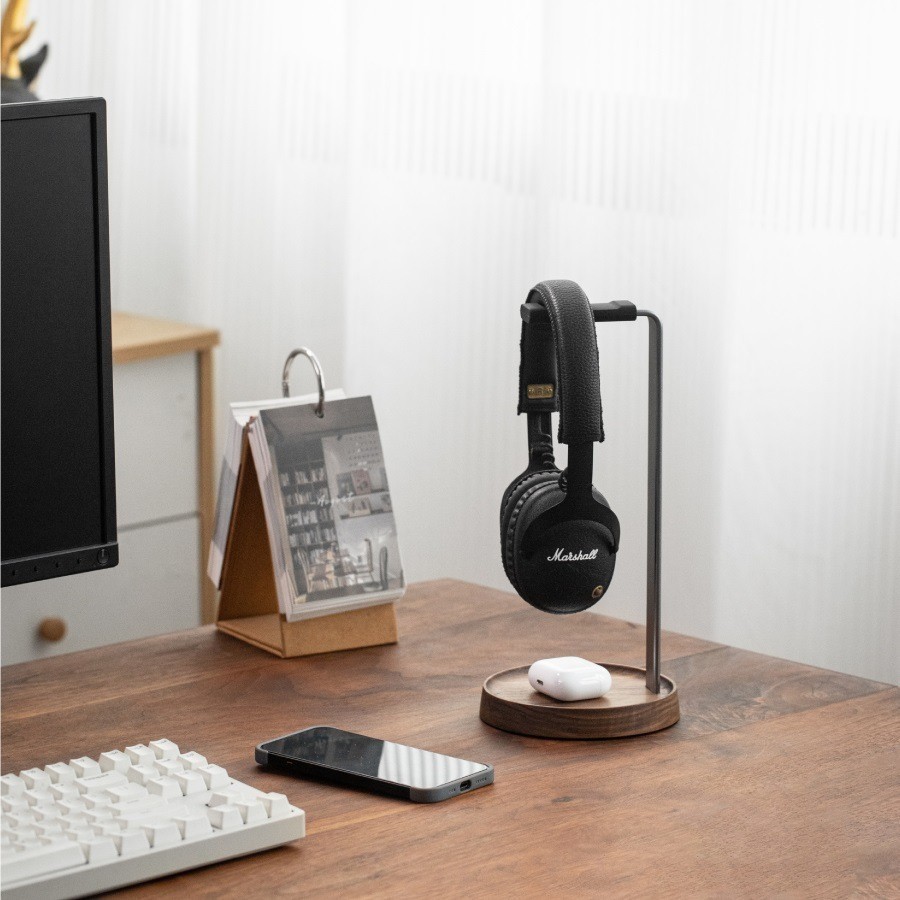 High-End Black Walnut Solid Wood Earphone Stand Wooden Earphone Display Stand Gaming Creative Headph