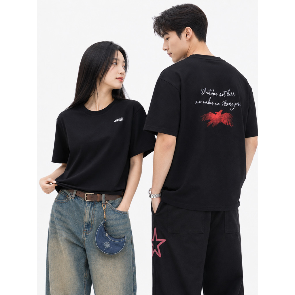 [Cai Xukun สิ้นสุด] AVIA AVIA Splash Ink Fon Design คู่แขนสั้นล้างทําความสะอาดได้เสื้อยืดสีดําแฟชั่น