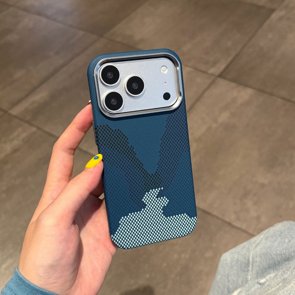 แม่เหล็กดูดคาร์บอนไฟเบอร์บางเฉียบเหมาะสําหรับ ไอโฟน 12 13 14 15 16 17 มือโปร สูงสุด อากาศ เคสโทรศัพท์เคฟล่าร์เคสป้องกันเลนส์โลหะ - รูปที่ 5