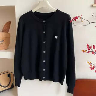 K9428 Embroidered knit cardigan, round collar, soft and comfortable.