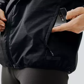 Decathlon Run Rain Men'S Running Wind And Rain Jacket เสื้อแจ็คเก็ตผู้ชายใส่วิ่งกันน้ำ รุ่น Kiprun Run 100 - Black
