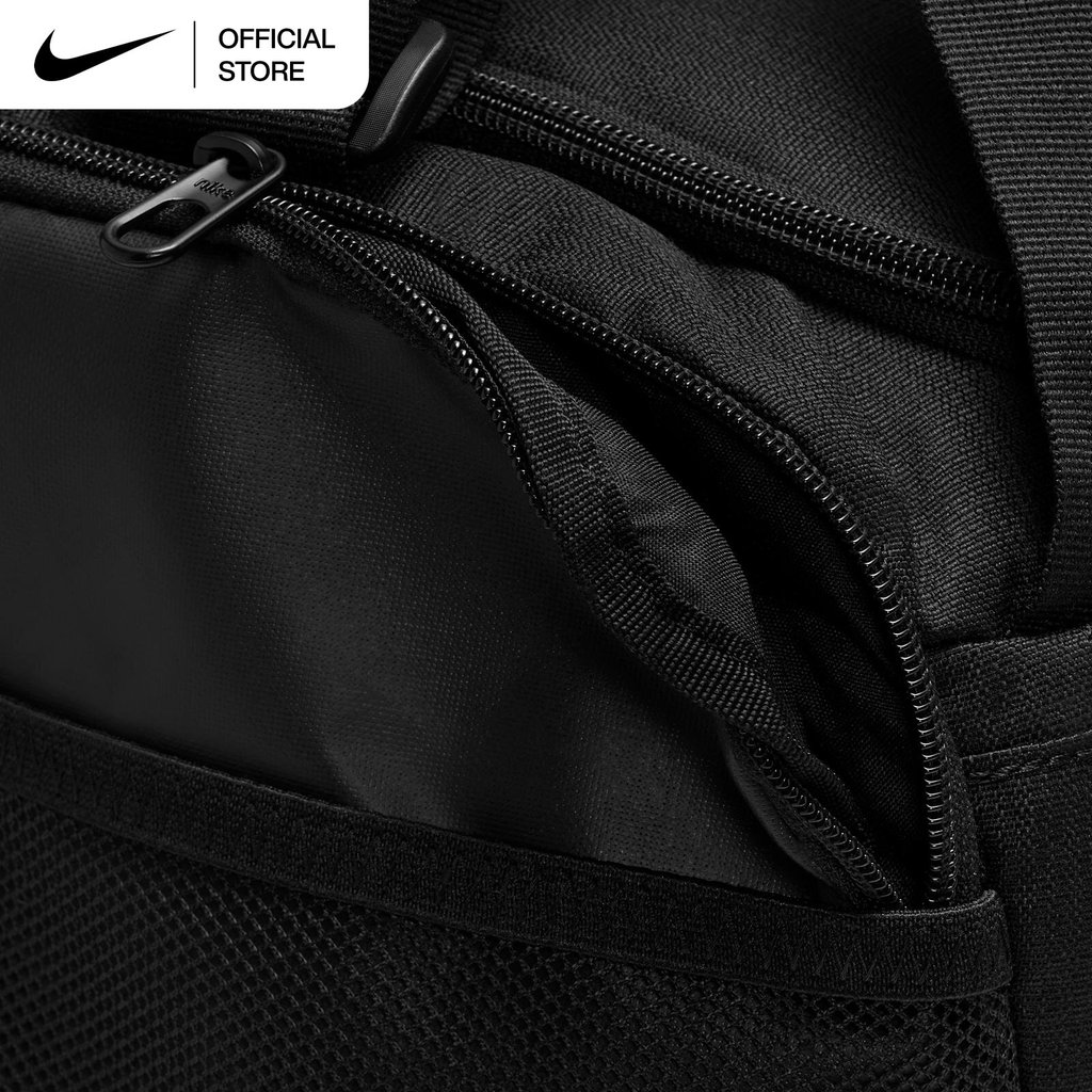 Nike حقيبة رياضية Brasilia 9.5 ‏25 لتر — أسود — صورة 8