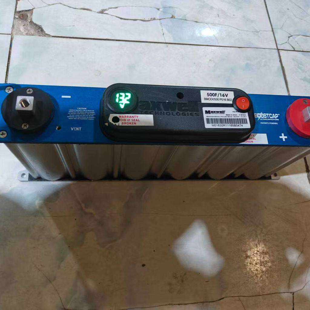 วินาทีมือถอดชิ้นส่วน Maxwell ฉุกเฉิน Starter Power 16V 500F Super Ferra Capacitor นําเข้า Ferra Capa