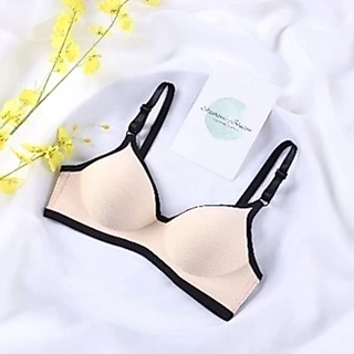 เสื้้อในผู้หญิงสีพลาสเทลน่ารักๆ รุ่น B-053 เสื้อในไร้โครง ดันทรง มีฟองน้ำในตัว สินค้าพร้อมส่ง(แนะนำสั่งเพิ่ม2ไซส์นะคะ)