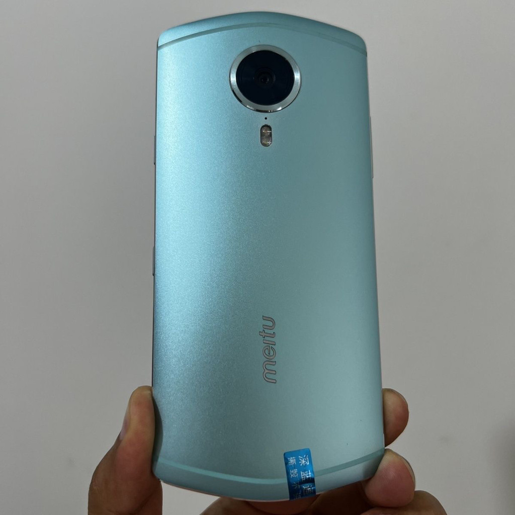 Meitu T8S 128G มาพร้อมกล้องความงาม CCD Ping ทางเลือก 100 หยวนวินาทีสาว Selfie กล้อง Handy เครื่องมือ