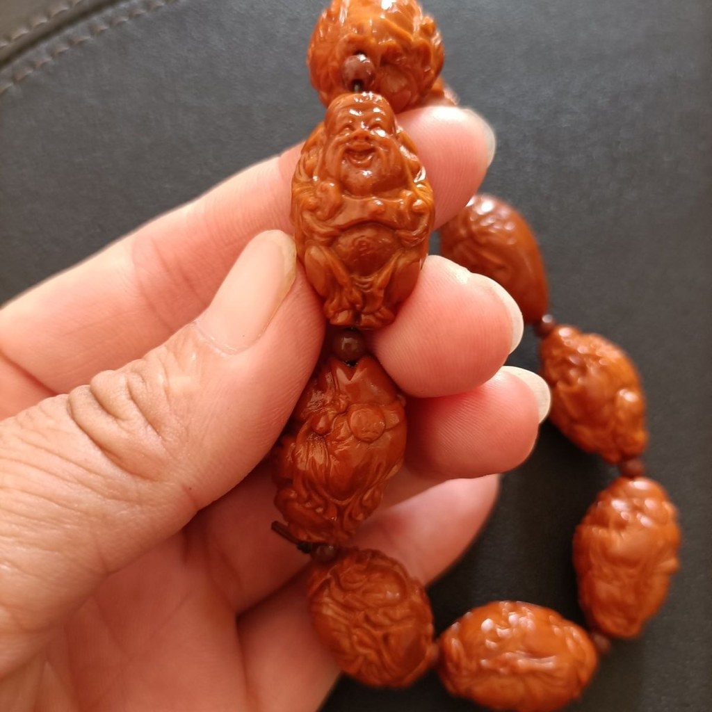 Olive Core God of Wealth God of Wealth Chicken Blood Red Bafanglai Wealth Olive Core Wenwan Bracelet