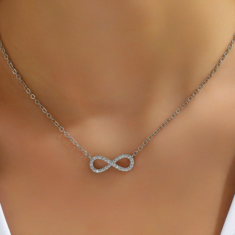 สร้อยคอแฟชั่นสไตล์เกาหลี Infinite Symbol 8-Shaped Pendant Collar Chain