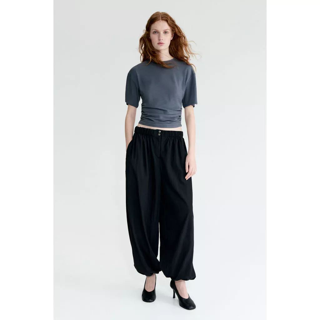 H&M(เอชแอนด์เอ็ม) เสื้อยืดดีไซน์รอยจีบ Women Ruched T-shirt 1320470_1
