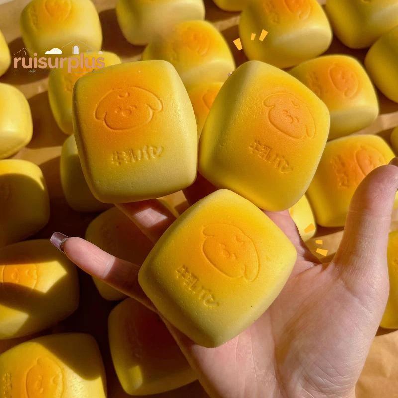 [Rui-t] Fidget Squeeze ของเล่น 1 ชิ้น Super Soft จําลองนมขนมปังสําหรับความวิตกกังวลบรรเทา Sensory Tr