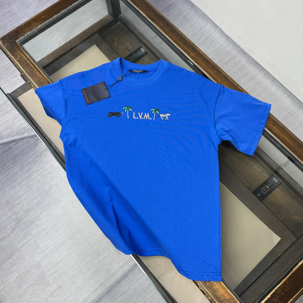 LOUIS VUITTON/LV/2026 คลาสสิกรอบคอแขนสั้นเสื้อยืดผู้ชายผู้หญิงสไตล์ Breathable Slim-Fit Slimmer ดูเส