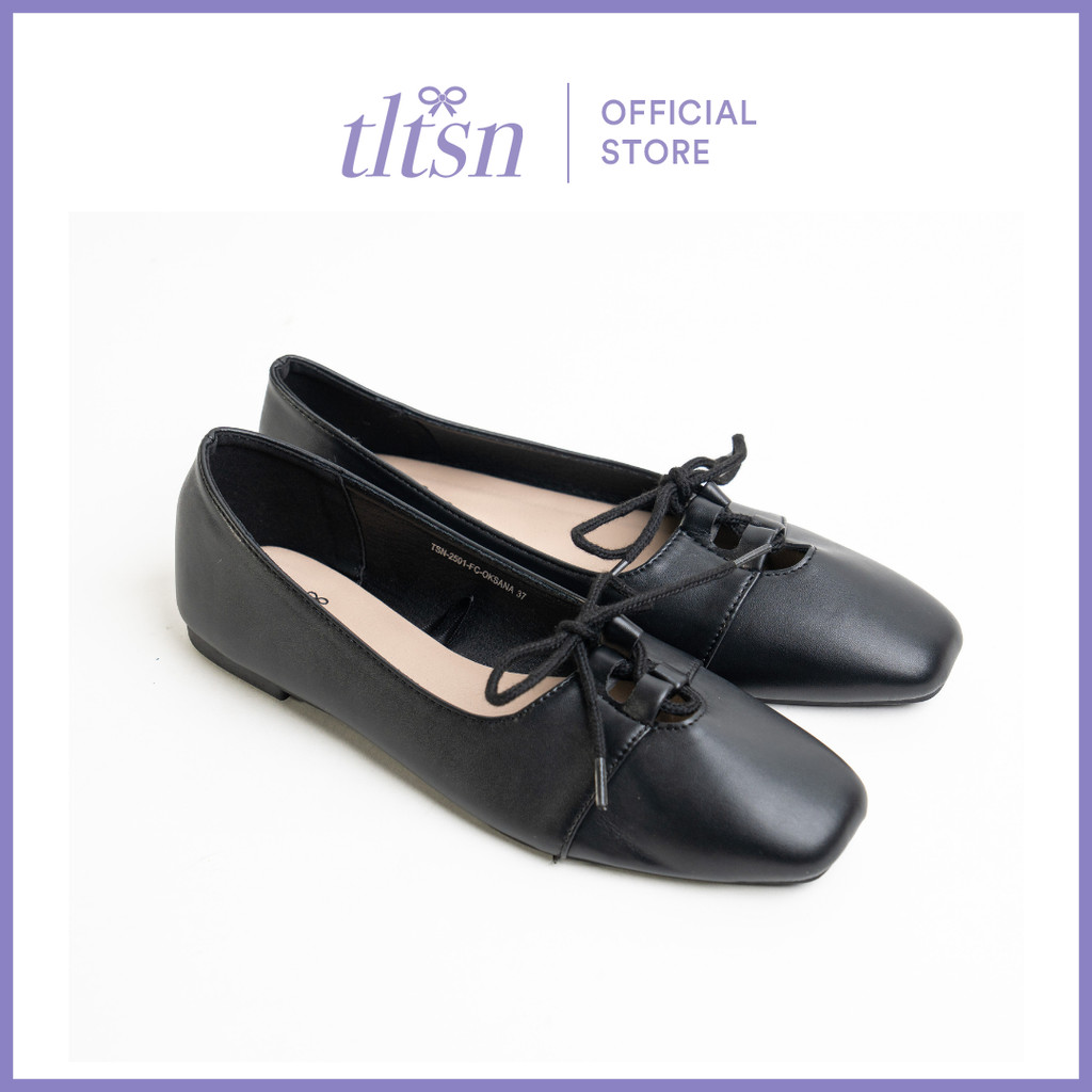 The Little Things She Needs - รองเท้าผู้หญิง OKSANA Flatshoes สีดํา