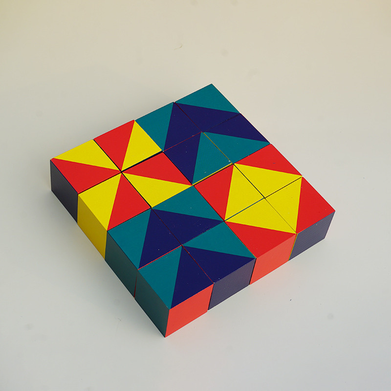 สี Cube 6 ด้านปริศนาบล็อกอาคารไม้ Cube Cube โรงเรียนอนุบาลการสอนสามDimen