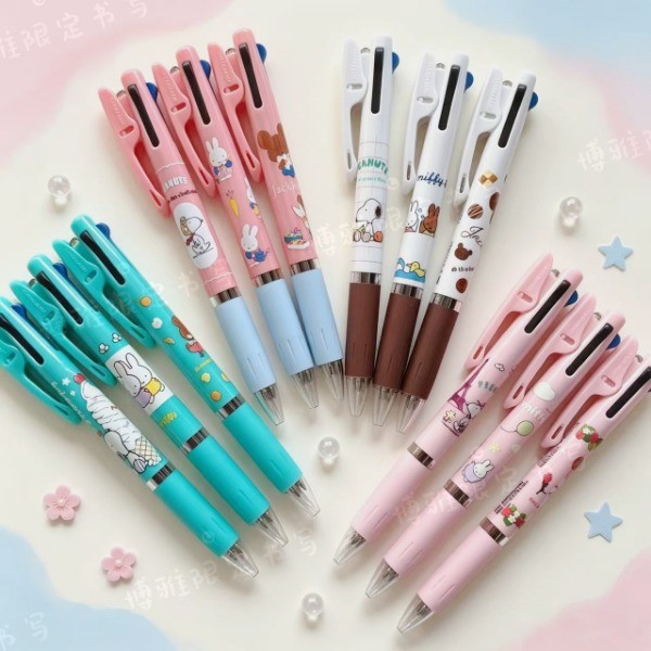 [คอลเลกชันจํานวนจํากัด] Ready Stock Japan uni/Mitsubishi กรกฎาคม 26 Snoopy Miffy Rabbit School Bear Co-Branded ปากกาลูกลื่น 3 สี 0.5 ม.