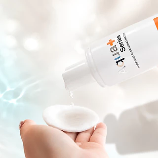 ( คลีนซิ่งน้ำ ทำความสะอาดเครื่องสำอาง พร้อม ดูแลปัญหาสิว ) Aqua+Series Purifying Cleansing water เช็ดคราบอุดตัน