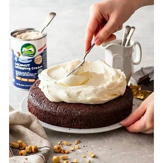 วิปปิ้งครีมมะพร้าว Nature's Charm - Coconut Whipping Cream (นมมะพร้าววิปปิ้งครีม / กะทิวิปปิ้งครีม / วิปปิ้งครีมเจ)