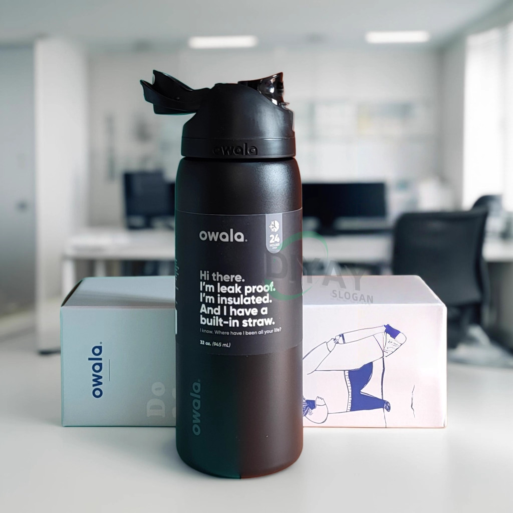 Owala FreeSip ขวดน้ําสแตนเลสหุ้มฉนวน 24oz 32oz แก้วน้ํากีฬาป้องกันการรั่วพร้อมฝาปิดพลิกขวดน้ําเย็นแบบใช้ซ้ําได้สําหรับยิมเดินทางโรงเรียนใช้ทุกวัน