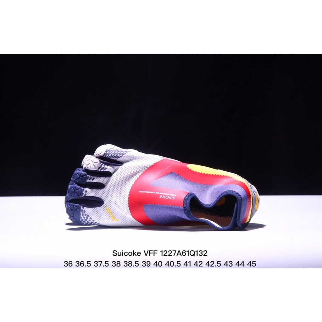 รองเท้าฝึกออกกําลังกายโยคะ Vibram KSO EVO รองเท้าห้านิ้ว