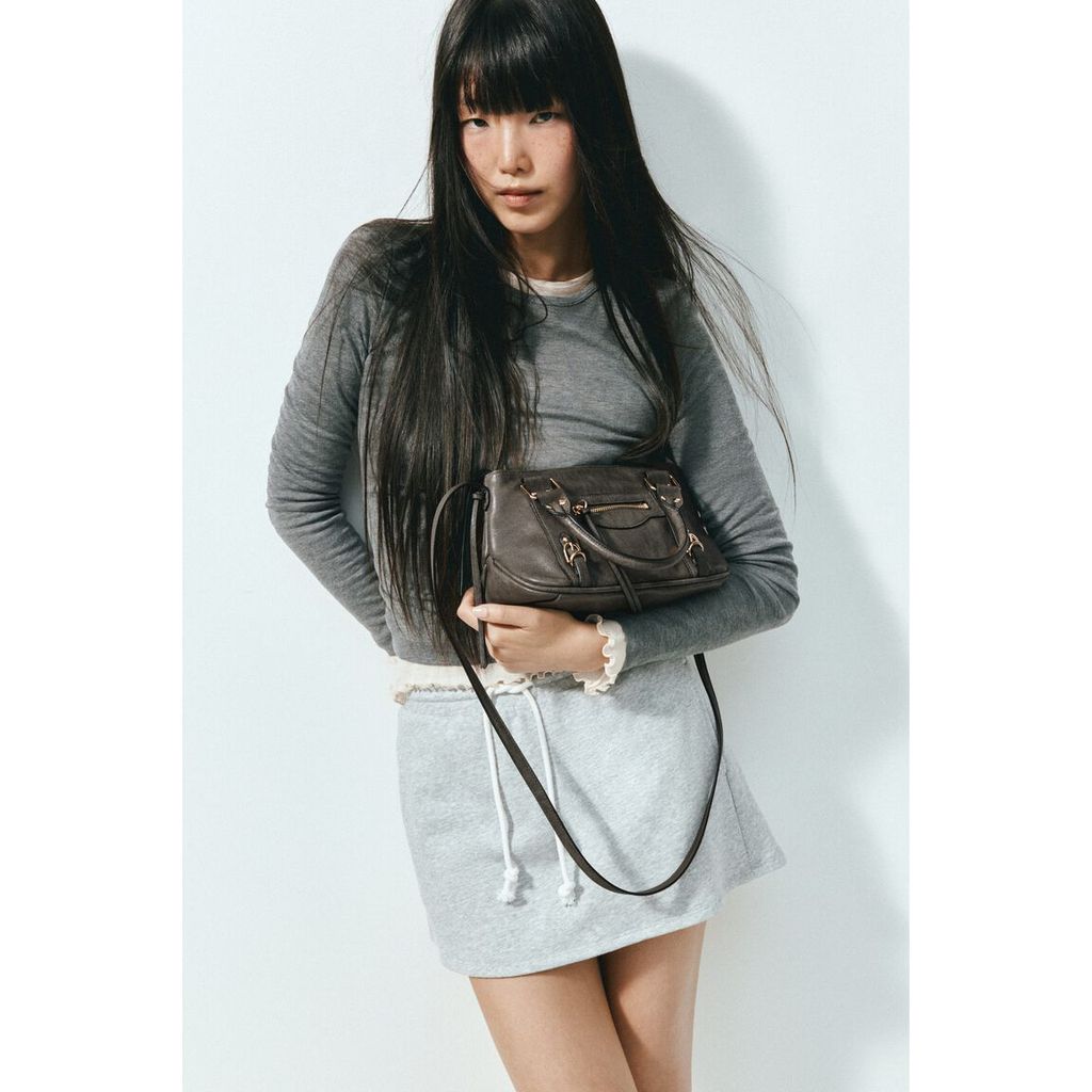 H&M(เอชแอนด์เอ็ม) กระเป๋าสะพายข้างขนาดเล็ก ผู้หญิง 1359811_1