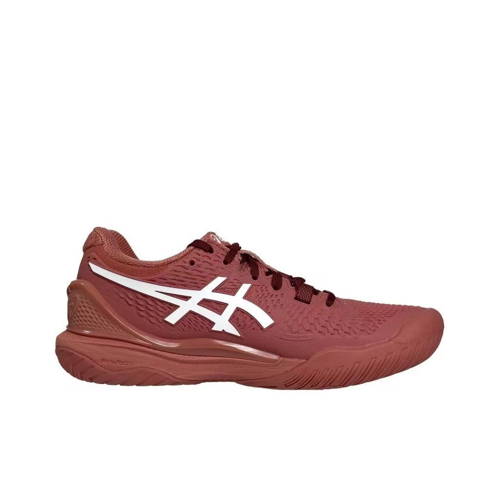 ASICS Gel Resolution 9 รองเท้าเทนนิสตัดต่ําสําหรับผู้ชายและผู้หญิงที่สะดวกสบายและอเนกประสงค์สีแดง BQ