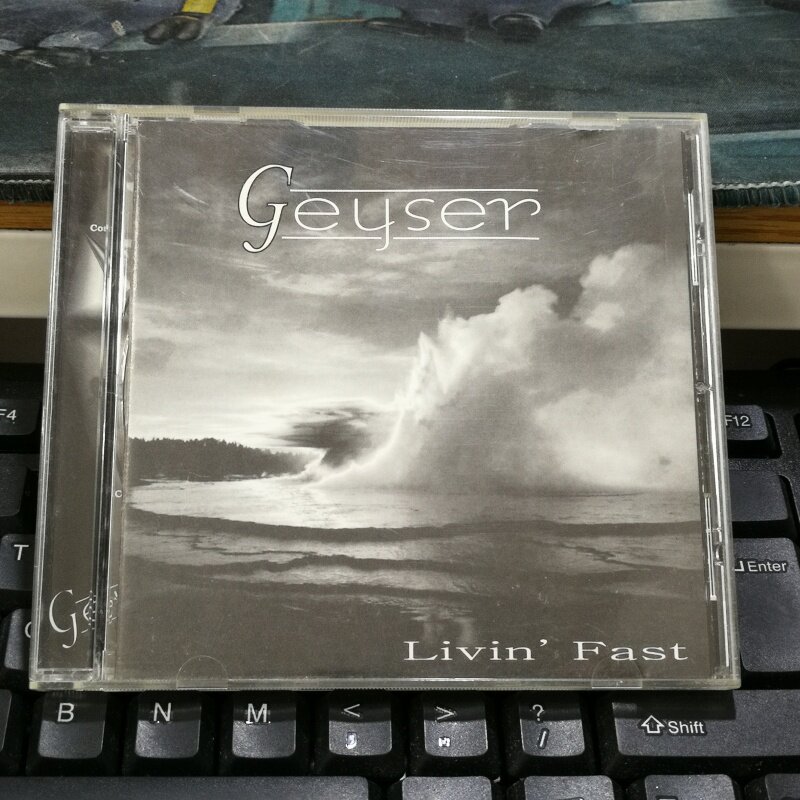 G8691:Geyser - Livin Fast บันทึกการขับขี่